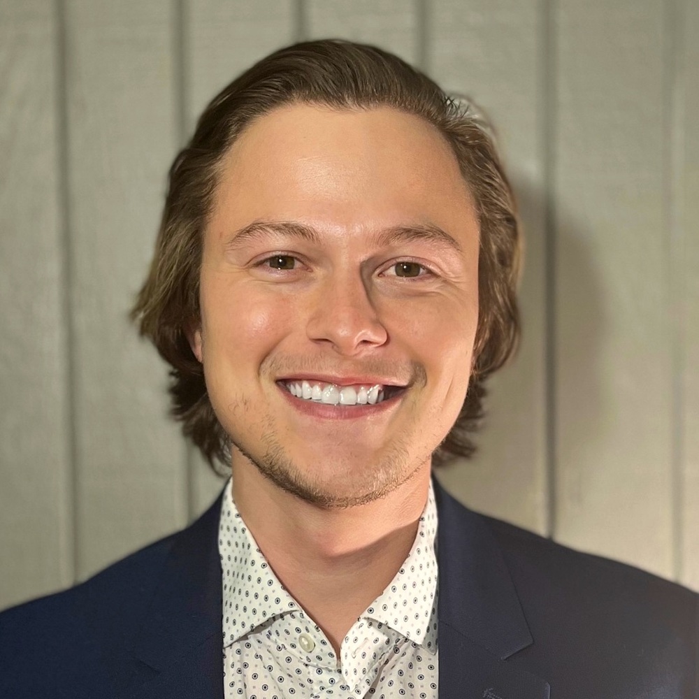 Meet your Posher, Chase